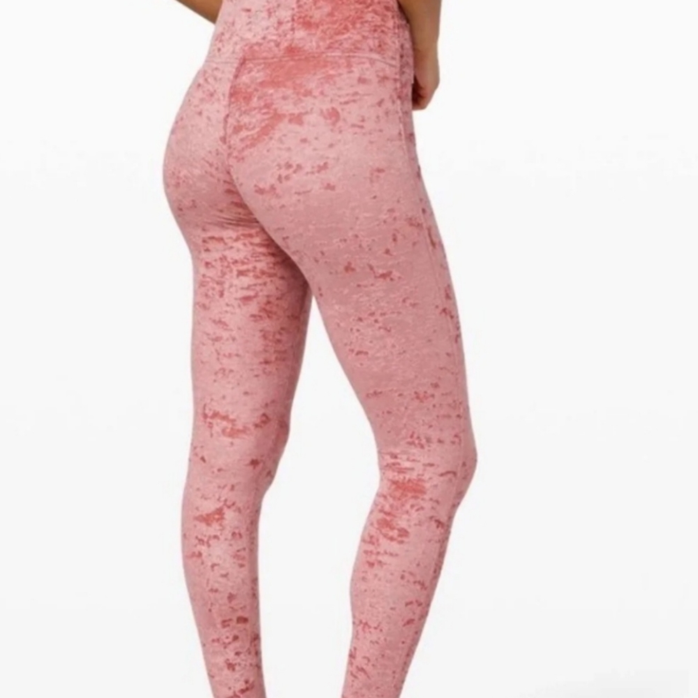 Lululemon Wunder Lounge High Rise Tigh - Picture 4 of 12